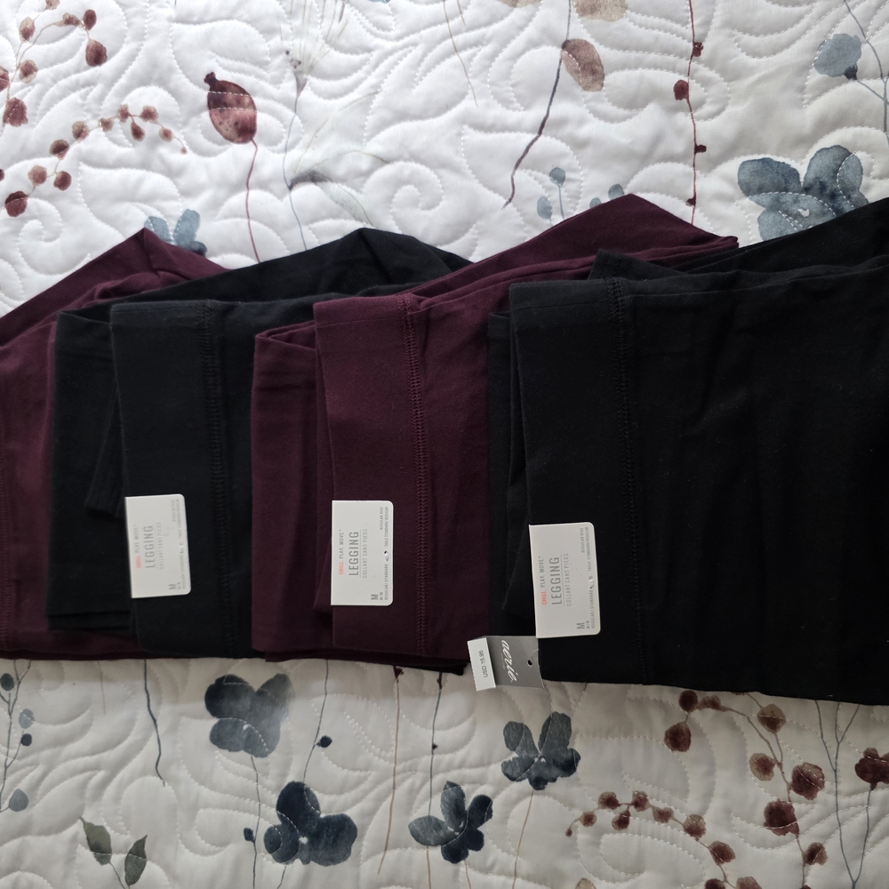 Aerie Black and Burgundy Leggings. ONLY BURGUNDY LEFT